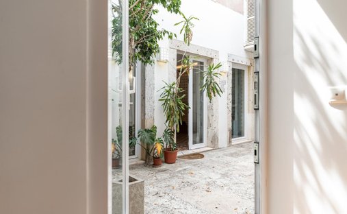 Misericordia, Lisbon, Portugal 1