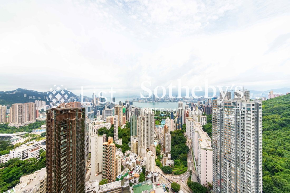 Apartment in Mid-Levels East, Hong Kong 4 - 18248845