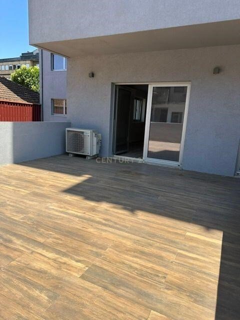 Apartment in Cedofeita, Santo Ildefonso, Se, Miragaia, Sao Nicolau e Vitoria, Porto District, Portugal 1 - 18248658