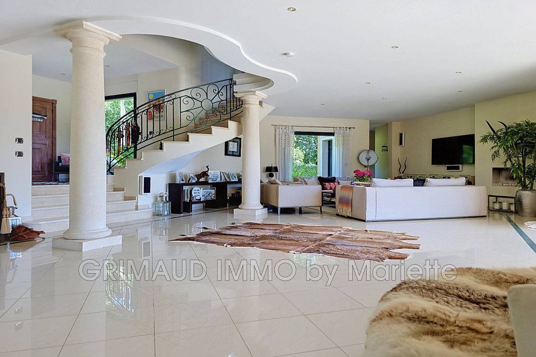 Villa in Grimaud, Provence-Alpes-Côte d'Azur, France 2 - 18248790