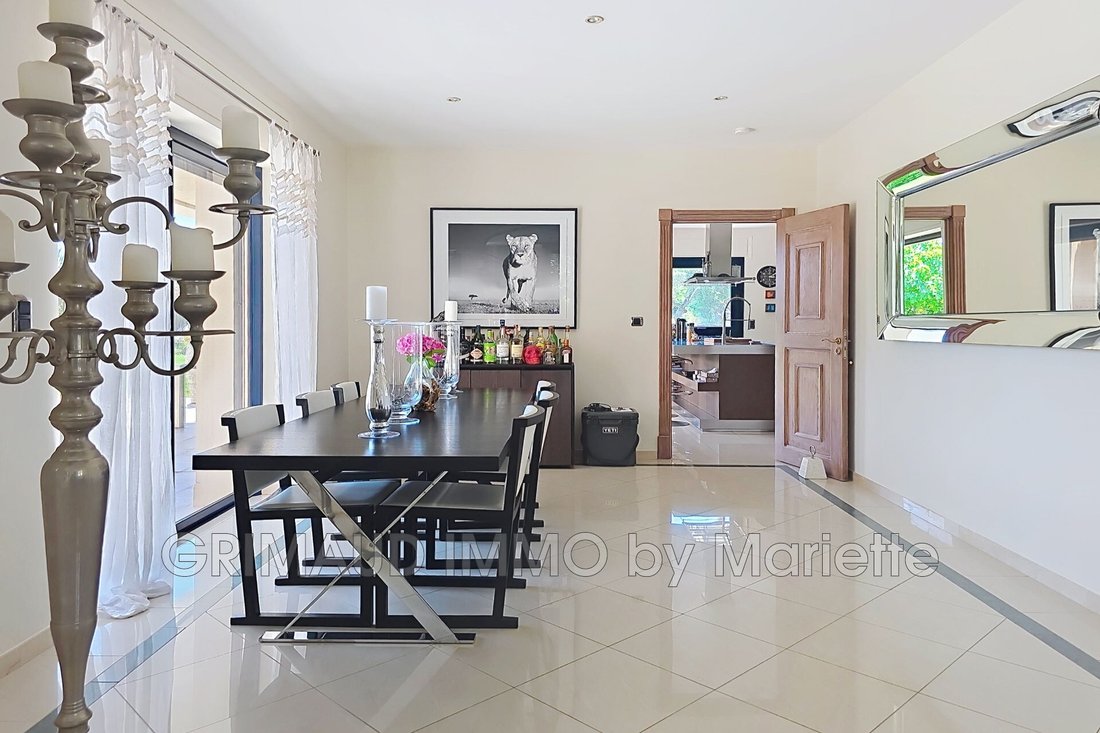 Villa in Grimaud, Provence-Alpes-Côte d'Azur, France 5 - 18248790