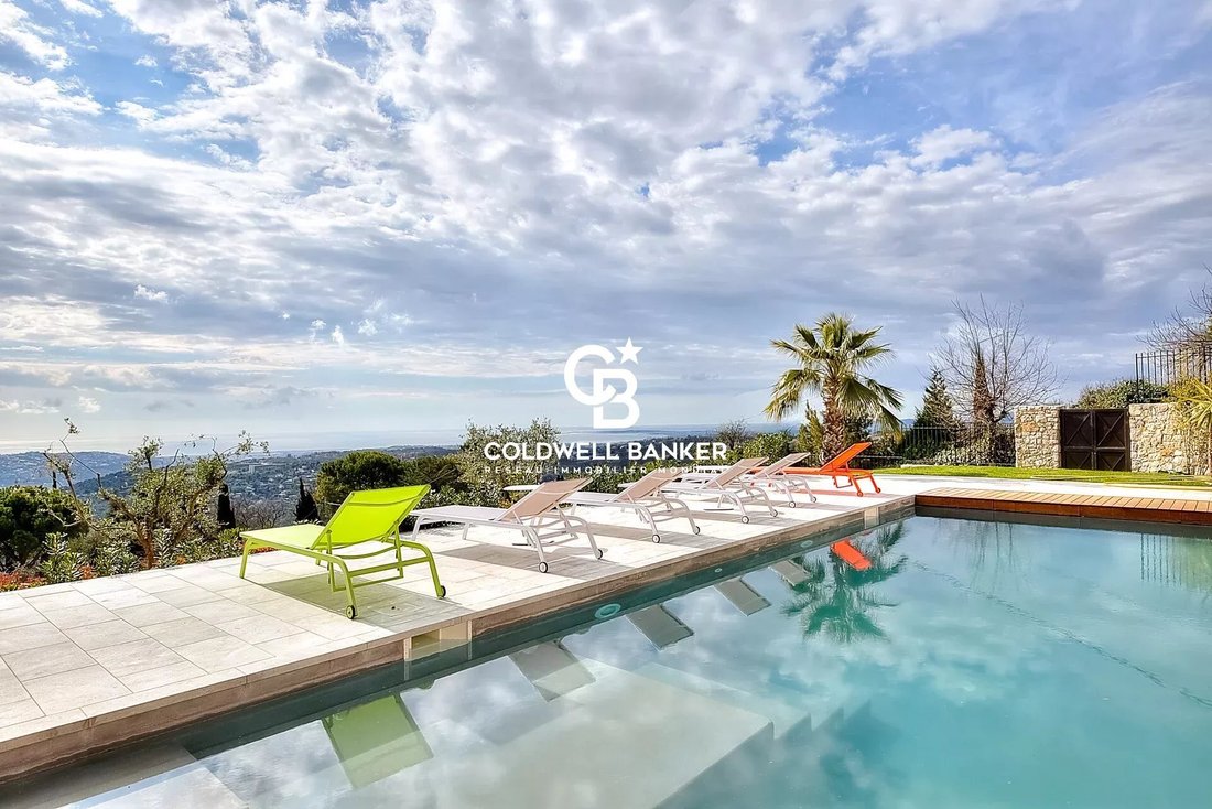 Villa in Saint-Jeannet, Provence-Alpes-Côte d'Azur, France 2 - 14763545