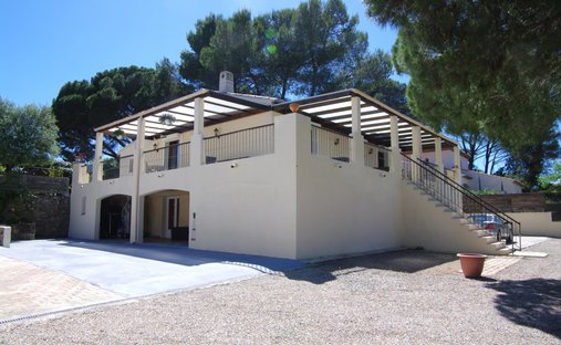 House in Partie Sud-Collet-Redon-Vauses-Testavins, Le Muy, France 1