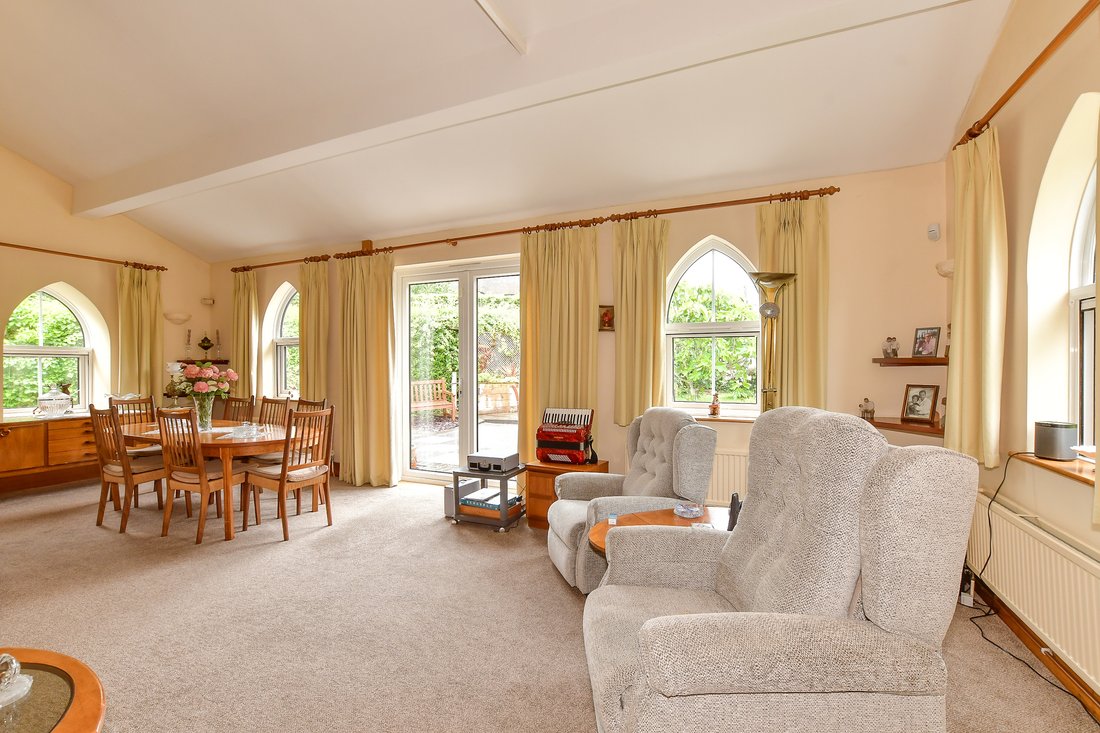 Bungalow in Hoath, England 4 - 18248373