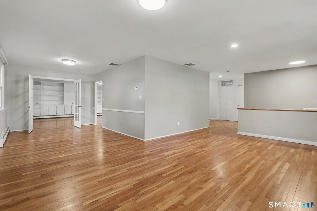 House in Norwalk, Connecticut, United States 5 - 18248464