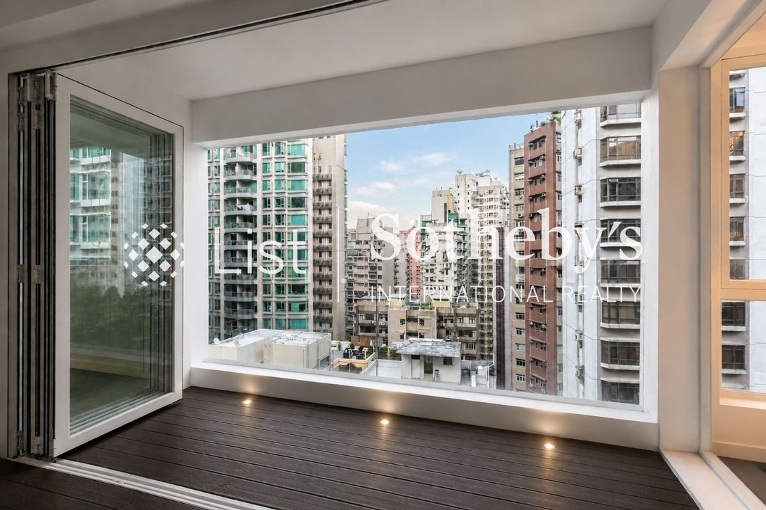 Apartment in Mid-Levels West, Hong Kong 1 - 18248394