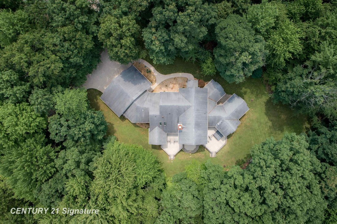 House in Midland, Michigan, United States 4 - 17248045