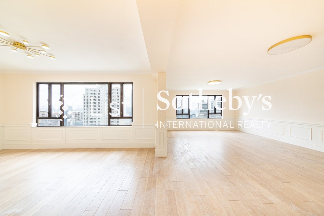 Apartment in Mid-Levels Central, Hong Kong 5 - 18248436