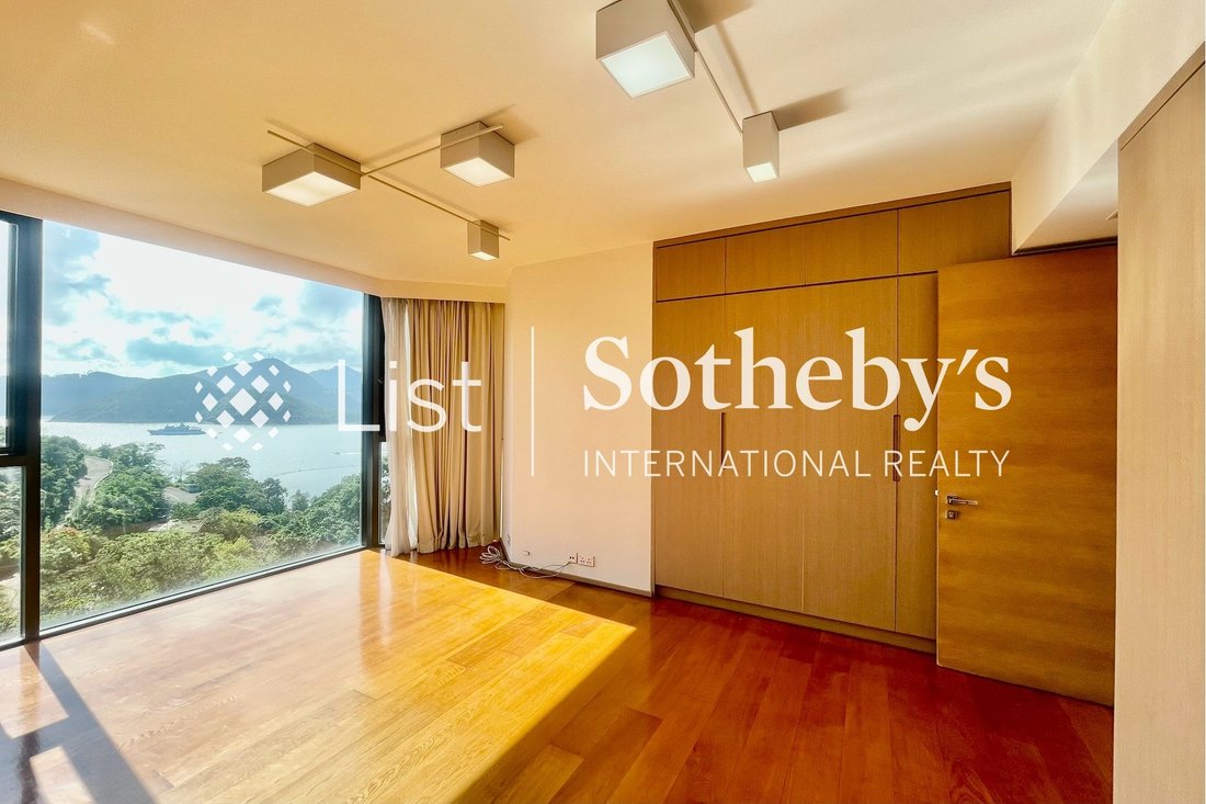 Apartment in Repulse Bay, Hong Kong 4 - 18248404