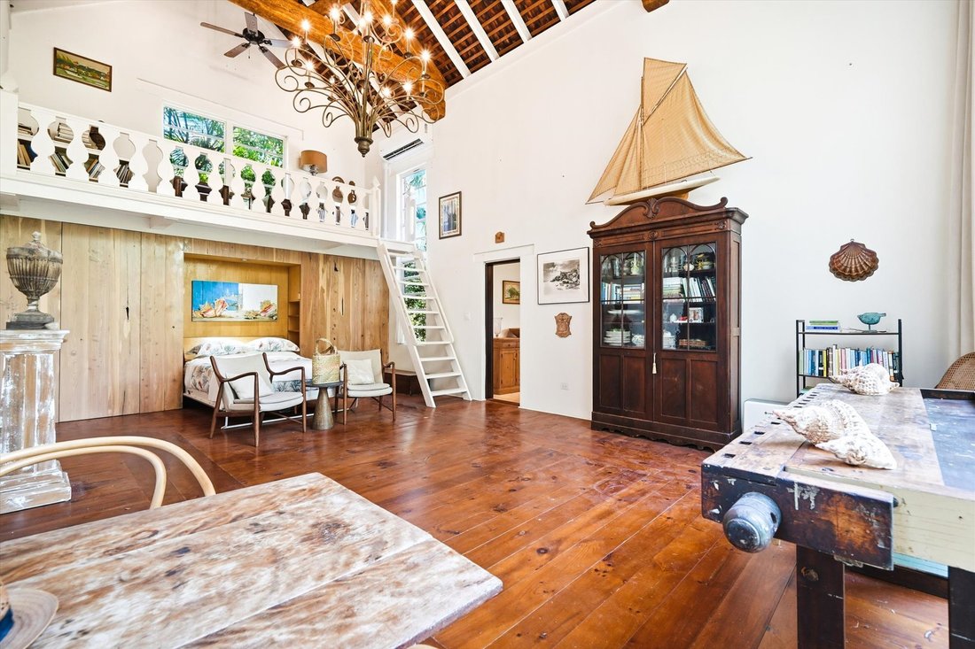 Dunmore Town, Harbour Island, The Bahamas 5 - 18248835