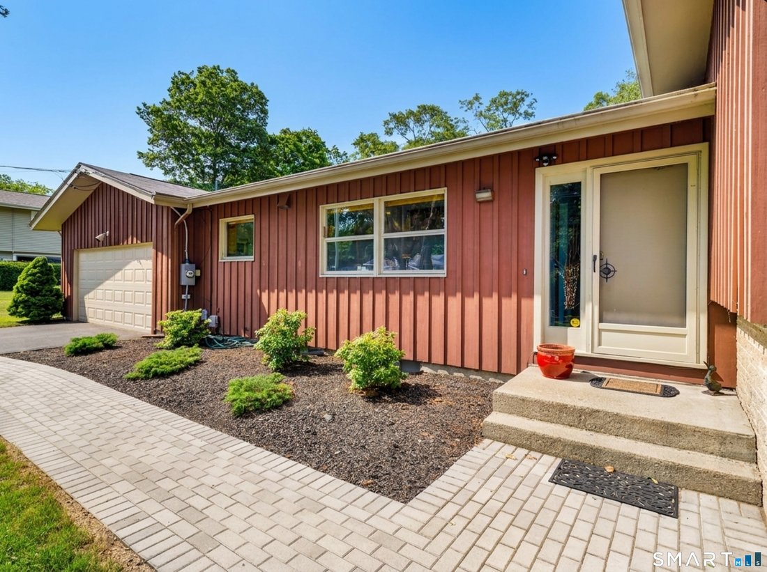 House in East Lyme, Connecticut, United States 3 - 18248467