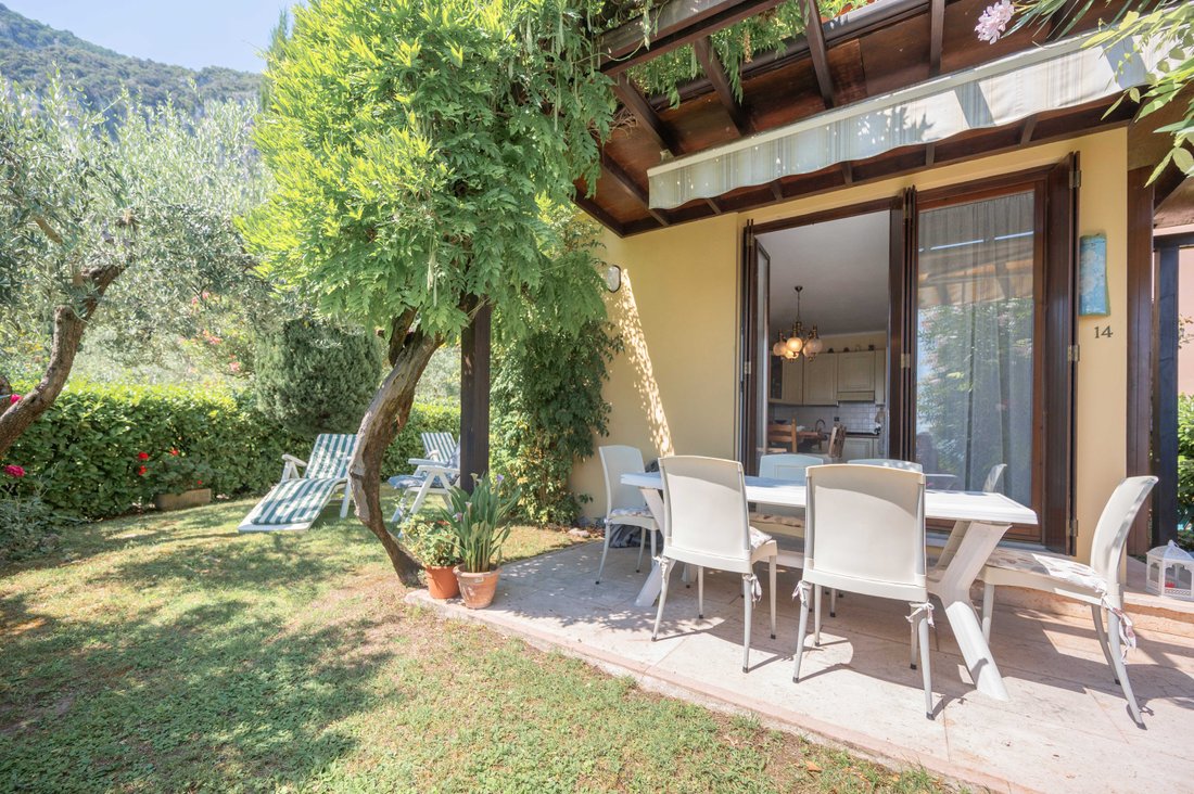 Apartment in Garda, Veneto, Italy 2 - 18248540