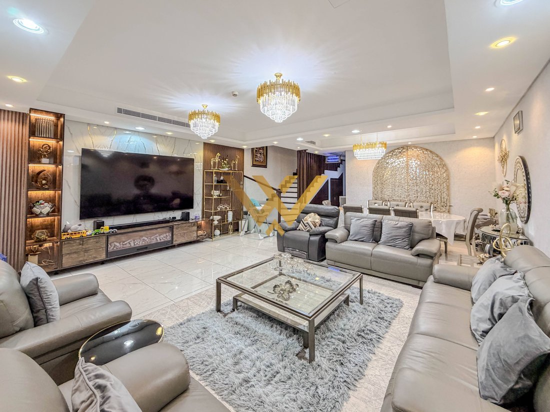 Townhouse in Al Barsha South 5, Al Barsha, Dubai 2 - 18248538