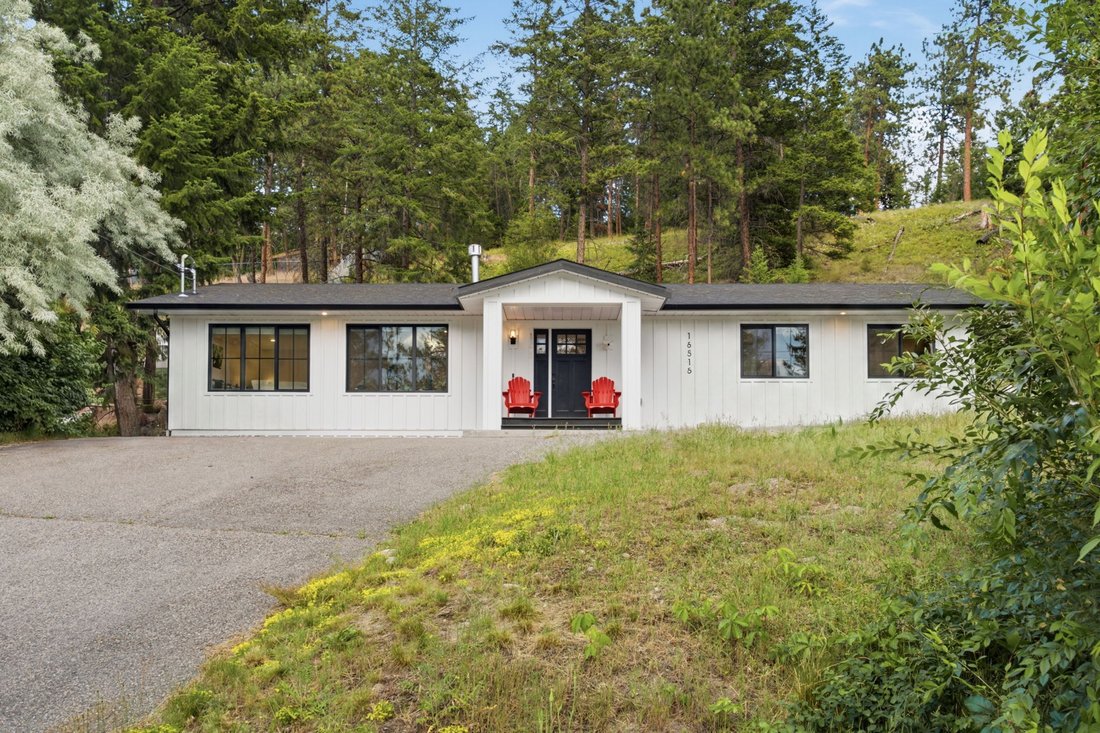 House in Lake Country, British Columbia, Canada 1 - 18248851