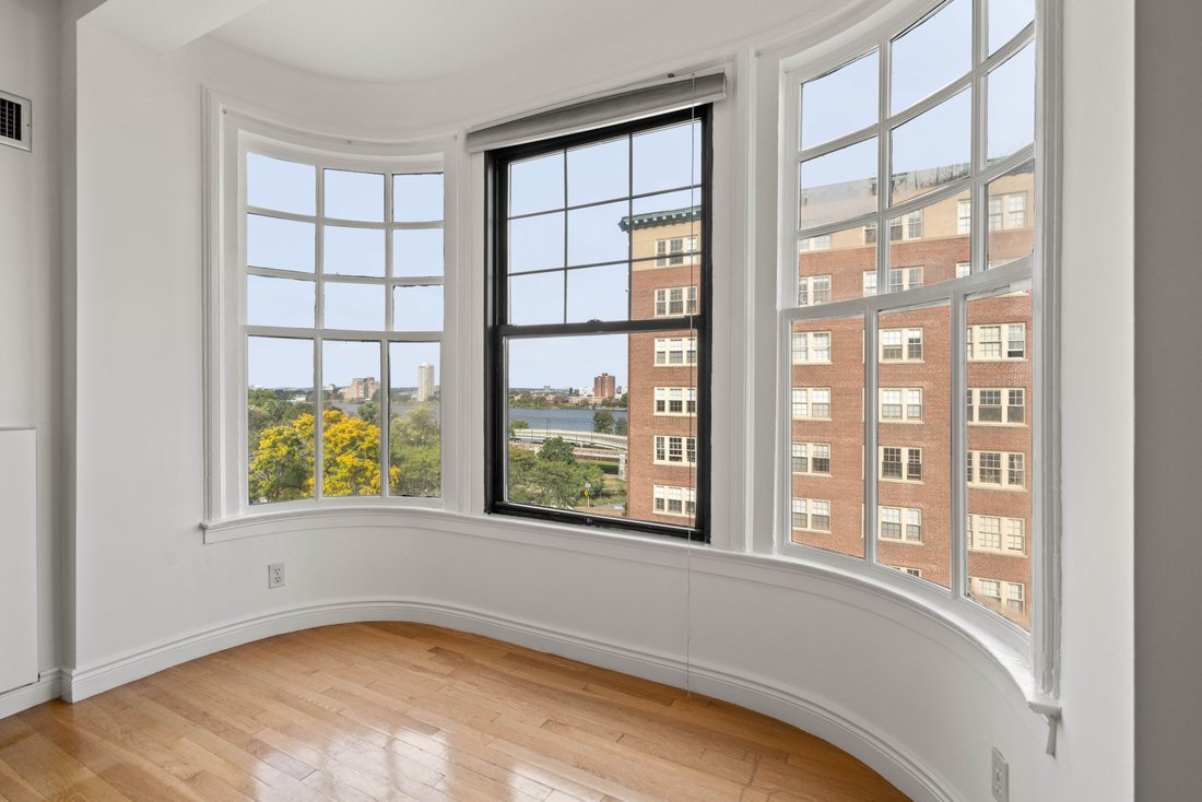 Condo in Boston, Massachusetts, United States 4 - 18248398