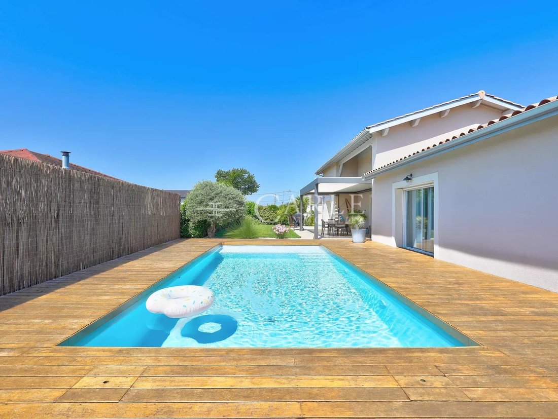 Villa in Villette-d'Anthon, Auvergne-Rhône-Alpes, France 5 - 18249007