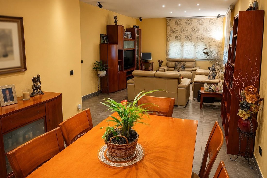 Villa in El Molar, Comunidad de Madrid, Spain 2 - 18126017