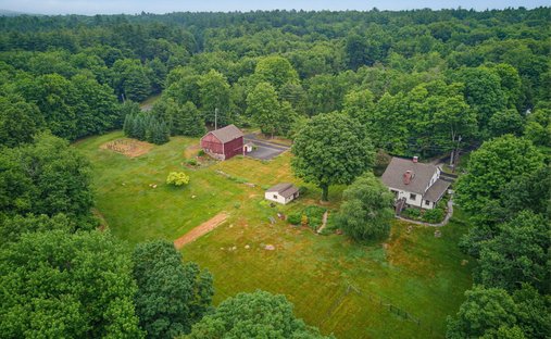 House in Granby, Connecticut, United States 1