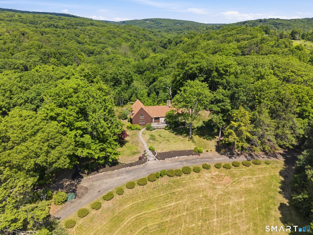 House in Granby, Connecticut, United States 1 - 18248469