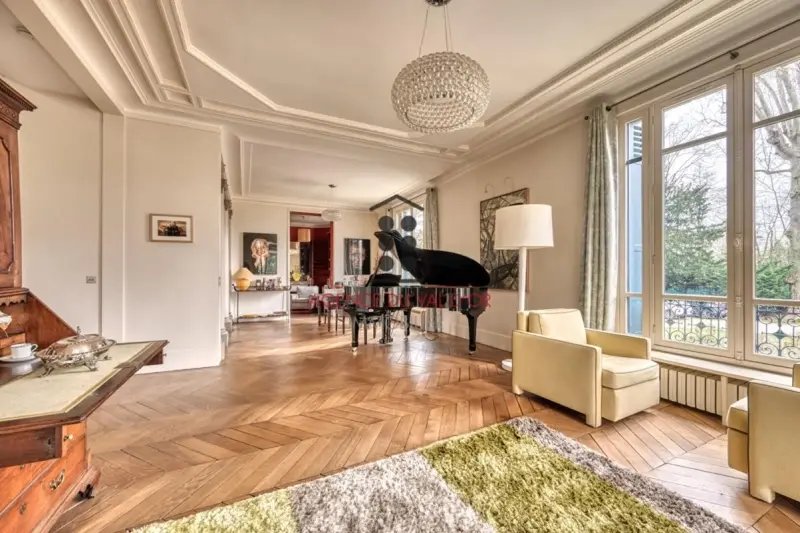 Villa in Centre Ville, Rueil-Malmaison, France 2 - 16079242
