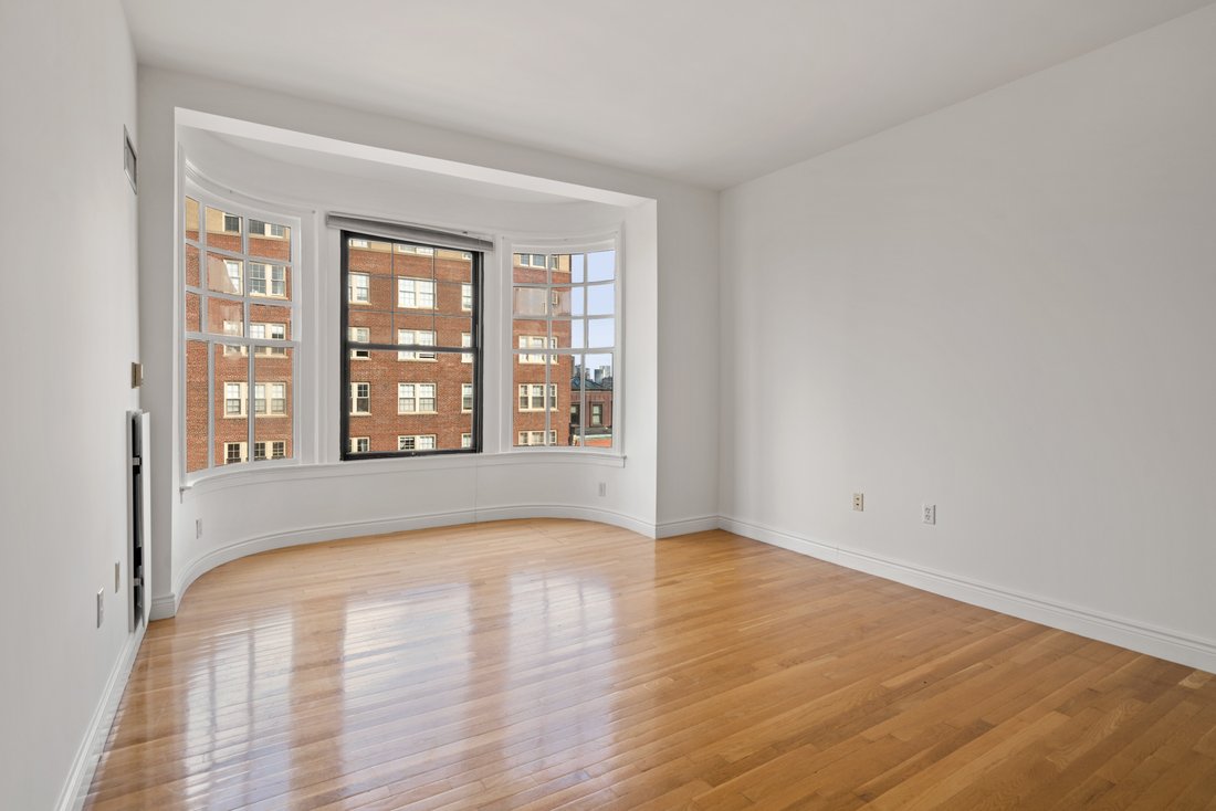Condo in Boston, Massachusetts, United States 3 - 18248398