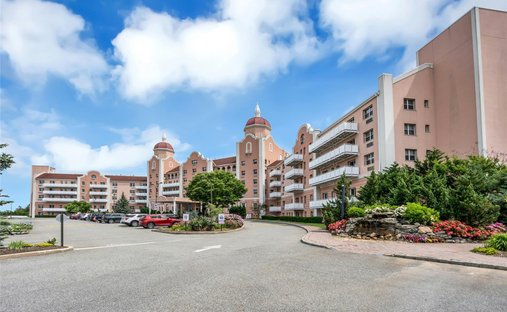 Condo in Long Beach, New York, United States 1