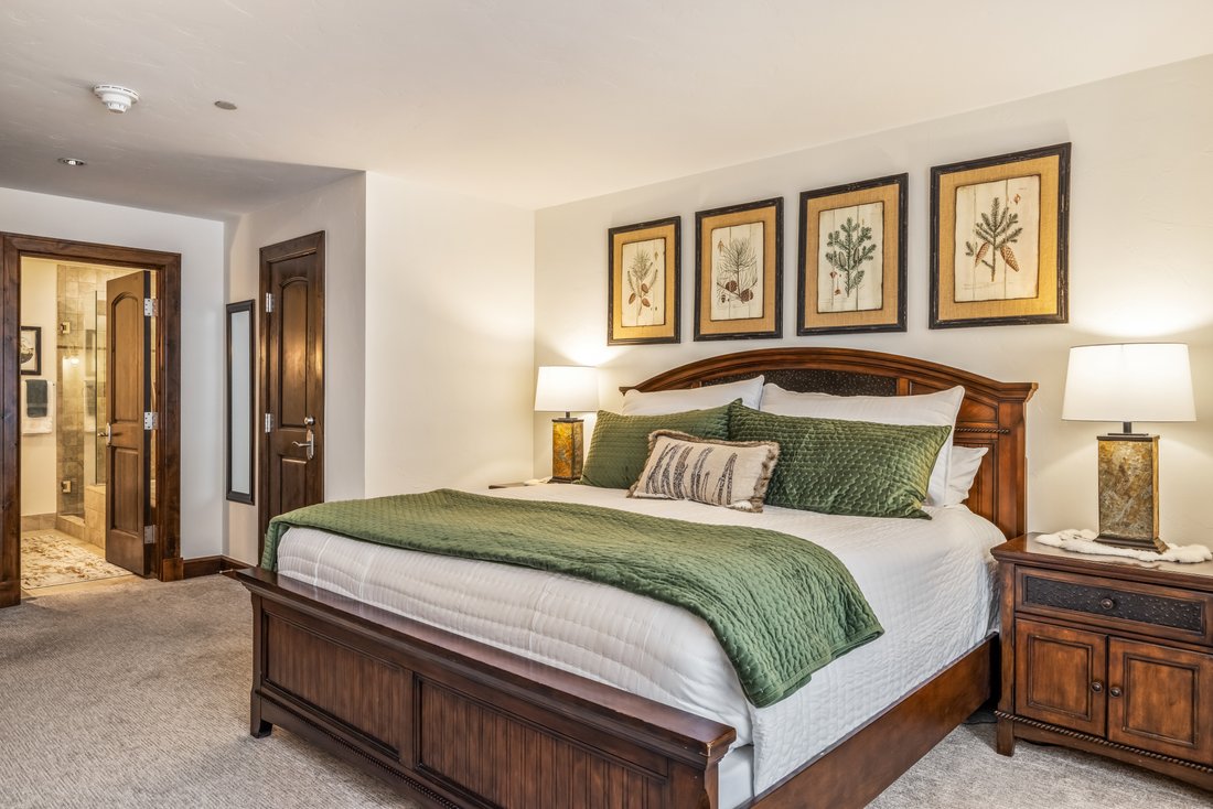 Condo in Avon, Colorado, United States 5 - 18248697