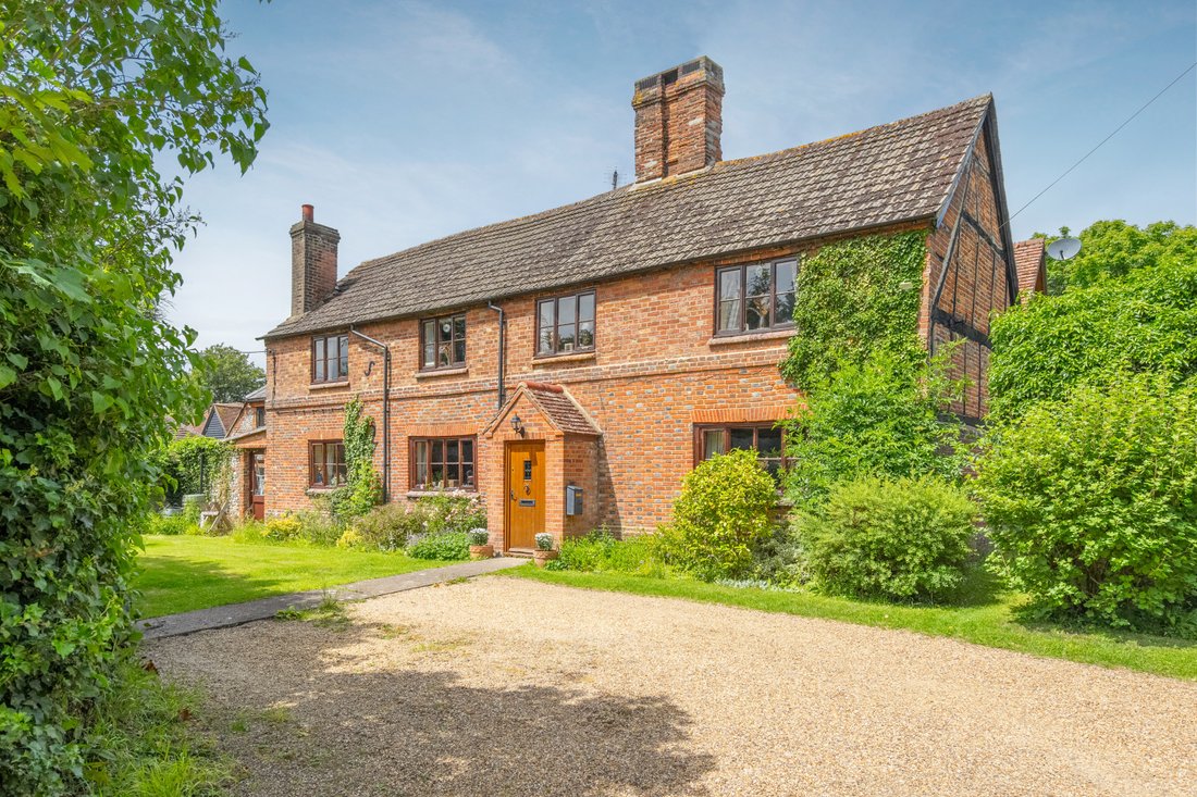 House in Princes Risborough, England 4 - 18248334