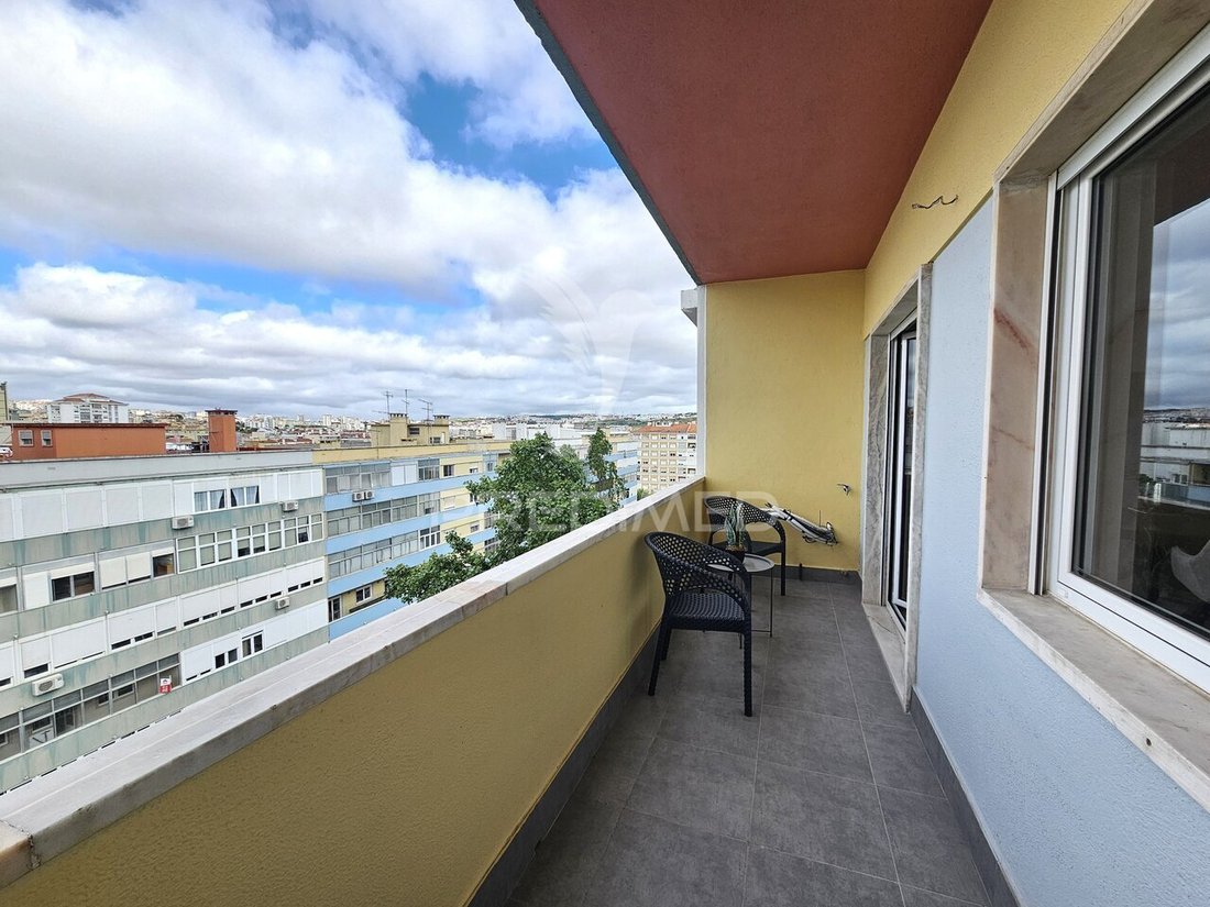 Apartment in Benfica, Lisbon, Portugal 2 - 18248759