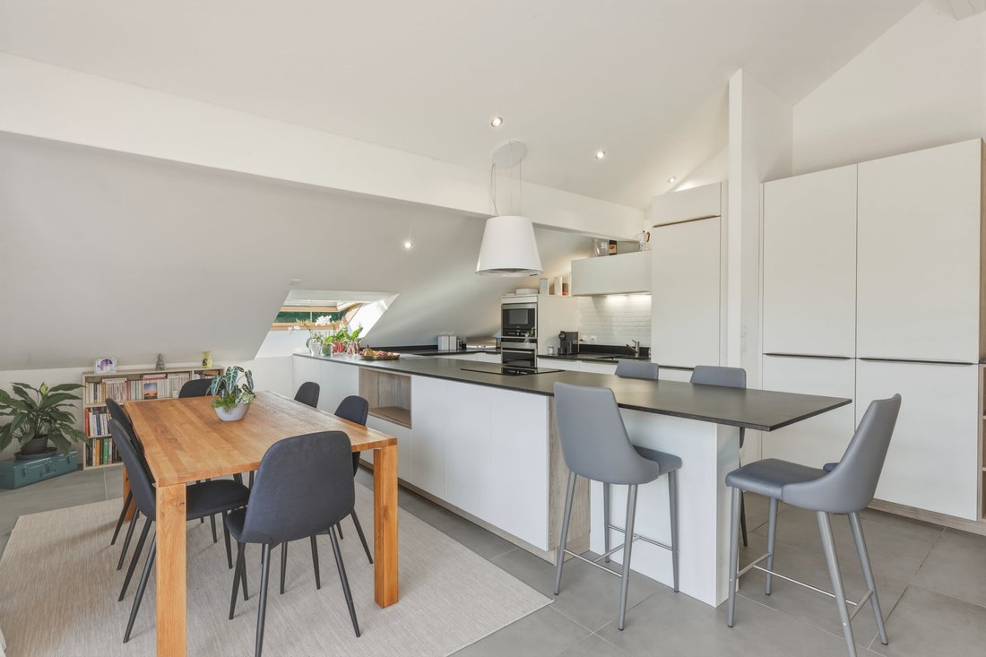 Appartamento a Divonne-les-Bains, Auvergne-Rodano-Alpi, Francia 4 - 18248691