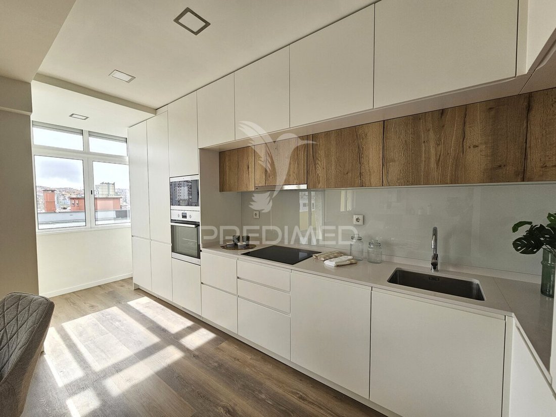 Apartment in Benfica, Lisbon, Portugal 5 - 18248759