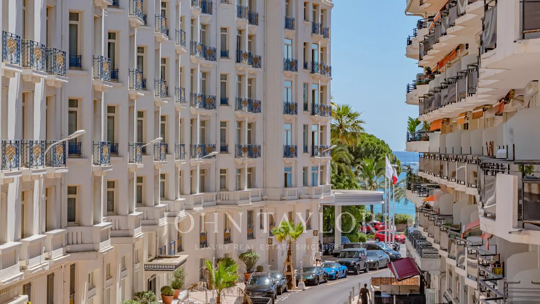 Apartment in Cannes, Provence-Alpes-Côte d'Azur, France 1 - 18249101