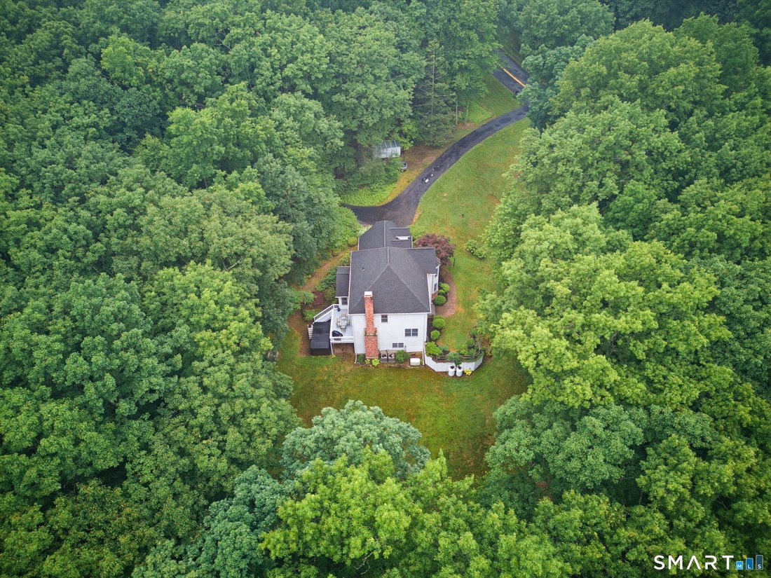 House in Granby, Connecticut, United States 4 - 18248481