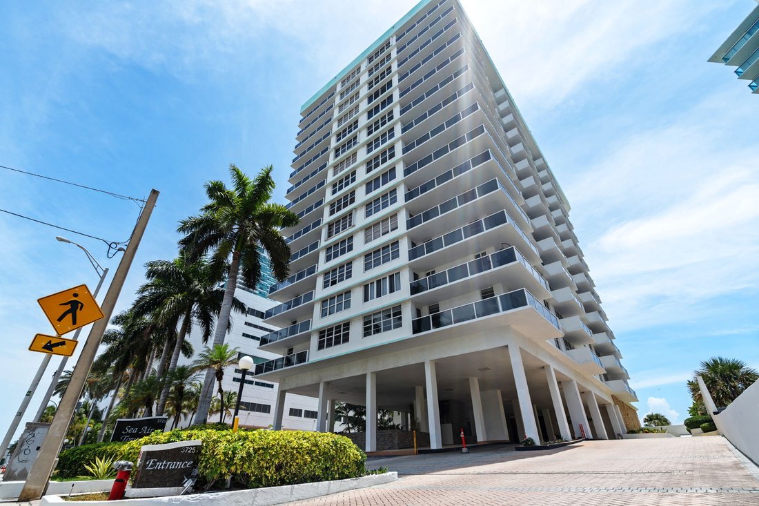 Condo in Hollywood, Florida, United States 4 - 18248826