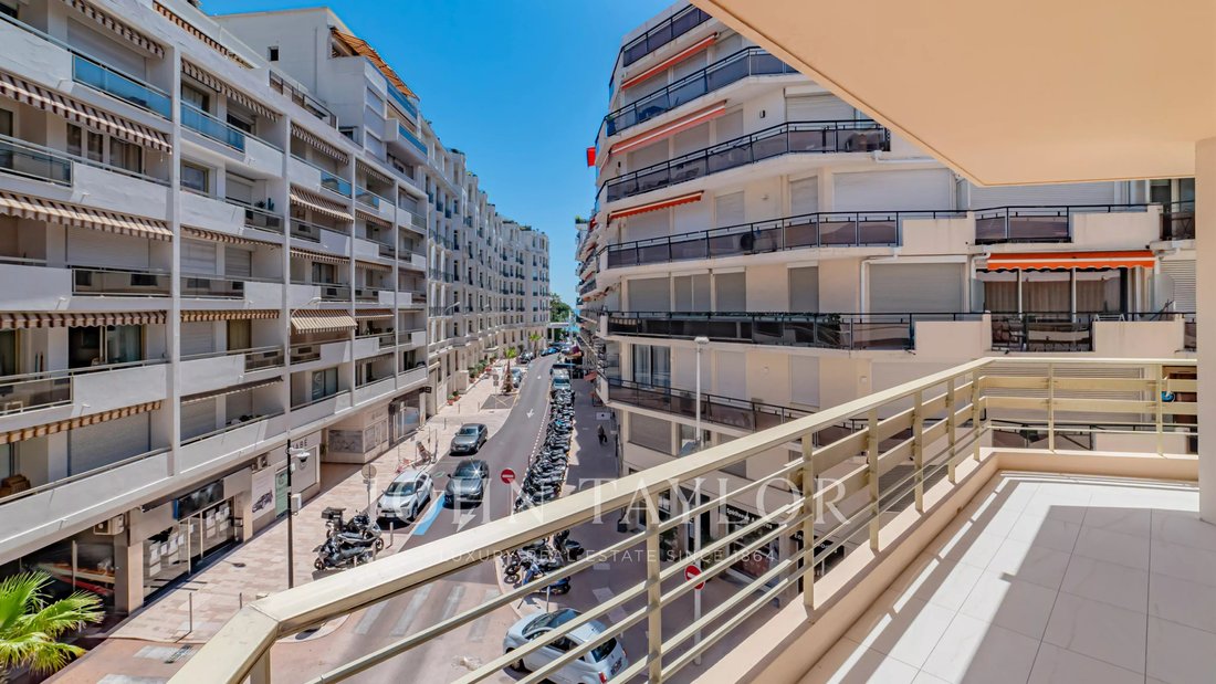 Apartment in Cannes, Provence-Alpes-Côte d'Azur, France 2 - 18249101
