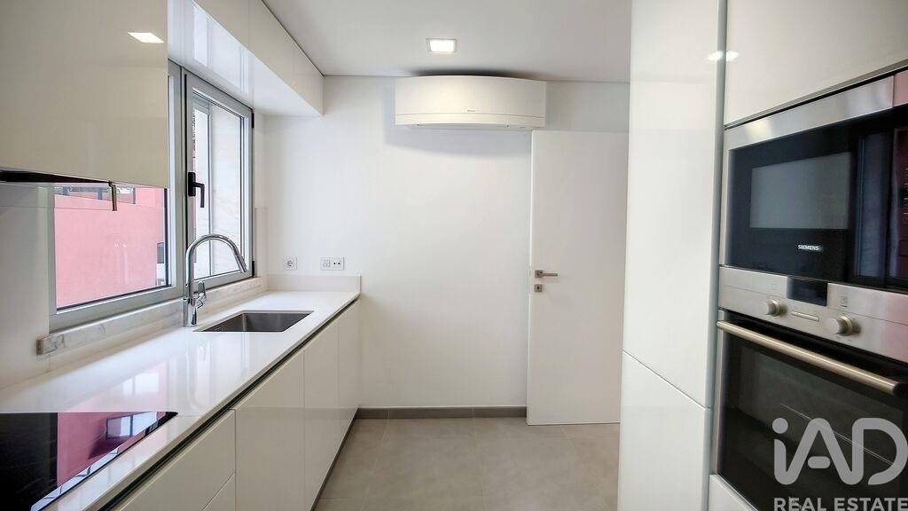 Apartment in Santo Antonio, Lisbon, Portugal 3 - 18249090