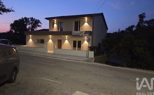 Townhouse in Abiul, Leiria District, Portugal 1