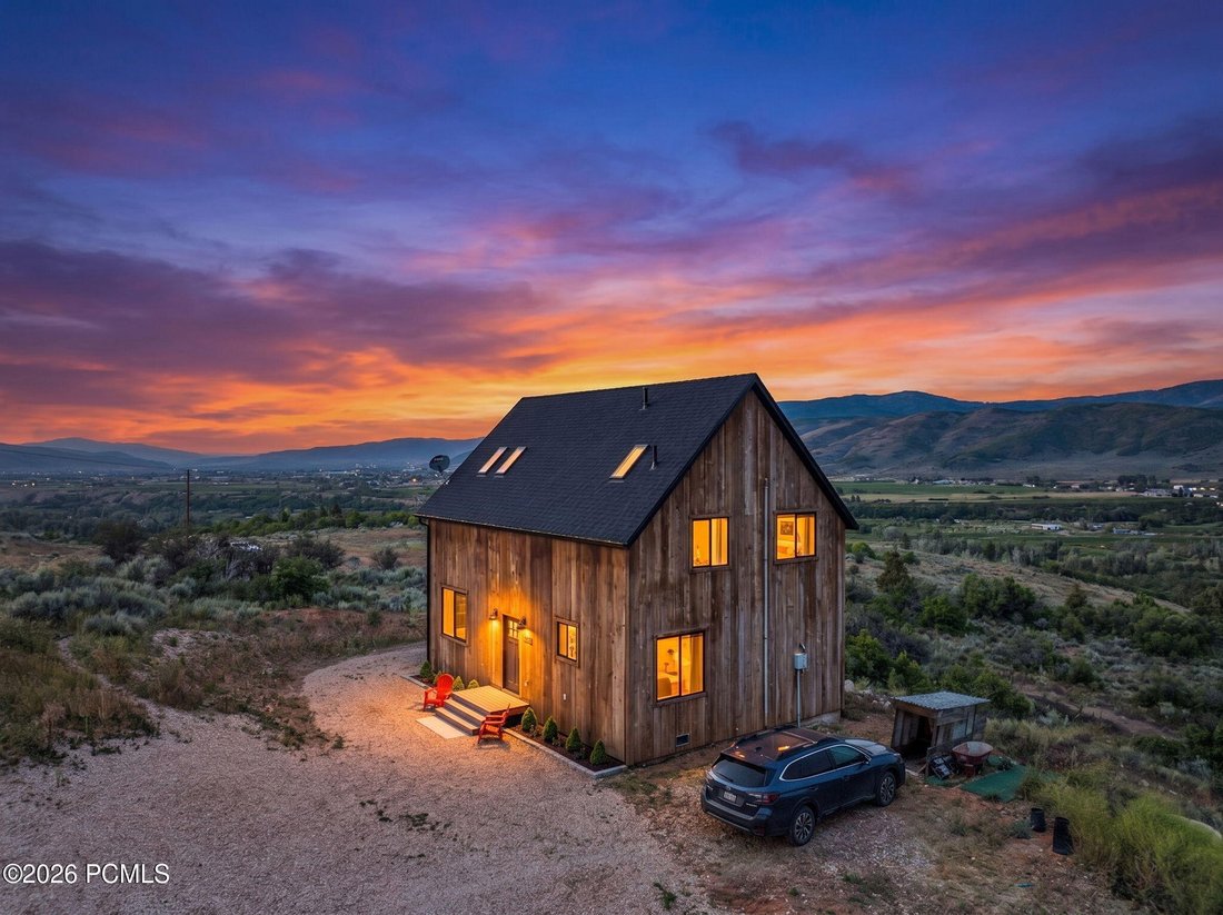Kamas, Utah, United States 1 - 18248764