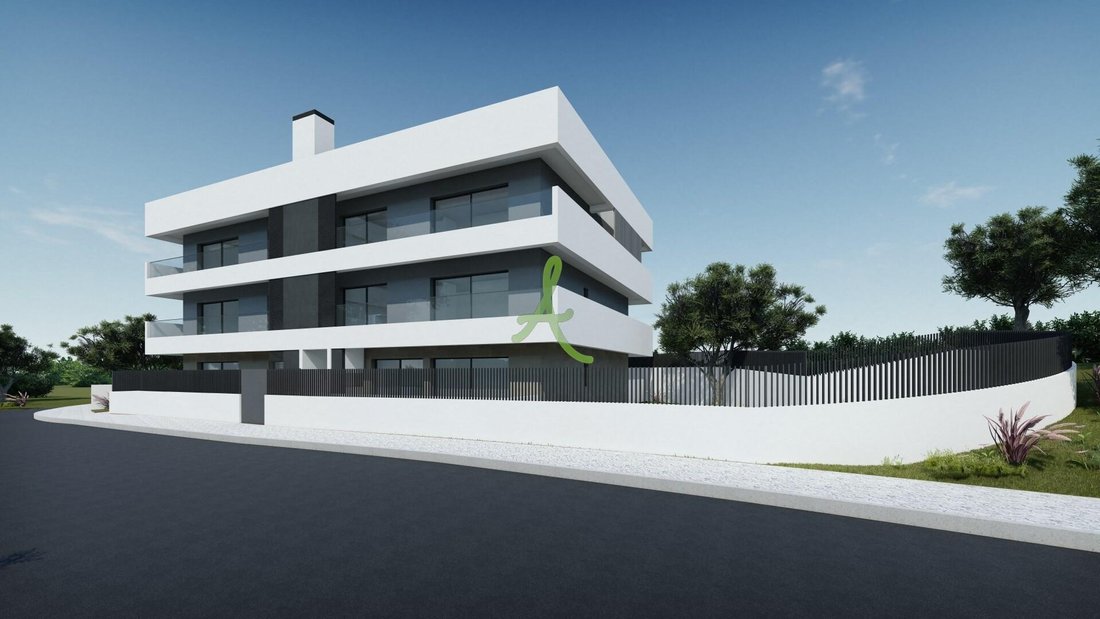 Apartment in Mexilhoeira Grande, Algarve, Portugal 1 - 18230720