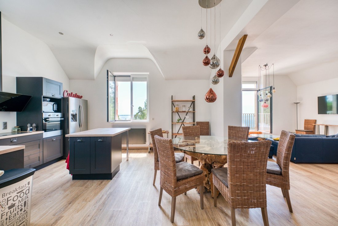 Apartment in Zone Industrielle et Commerciale, Royan, France 2 - 18248704