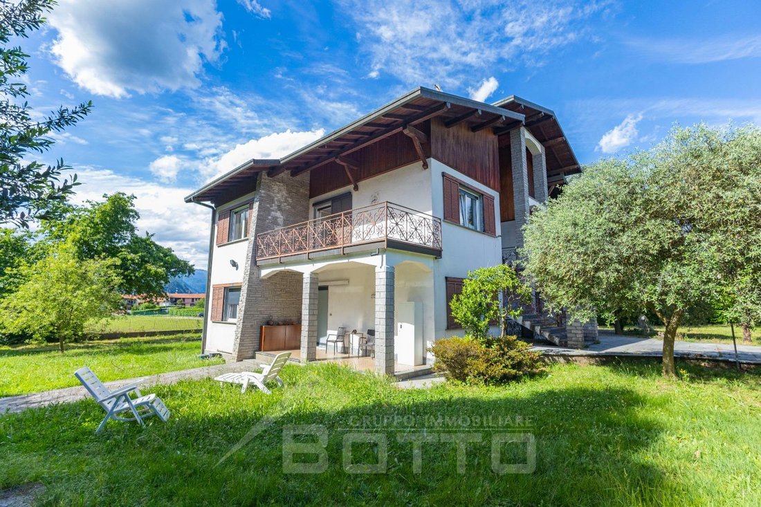 Villa in Cecca-Agagliate, Piedmont, Italy 1 - 18248962