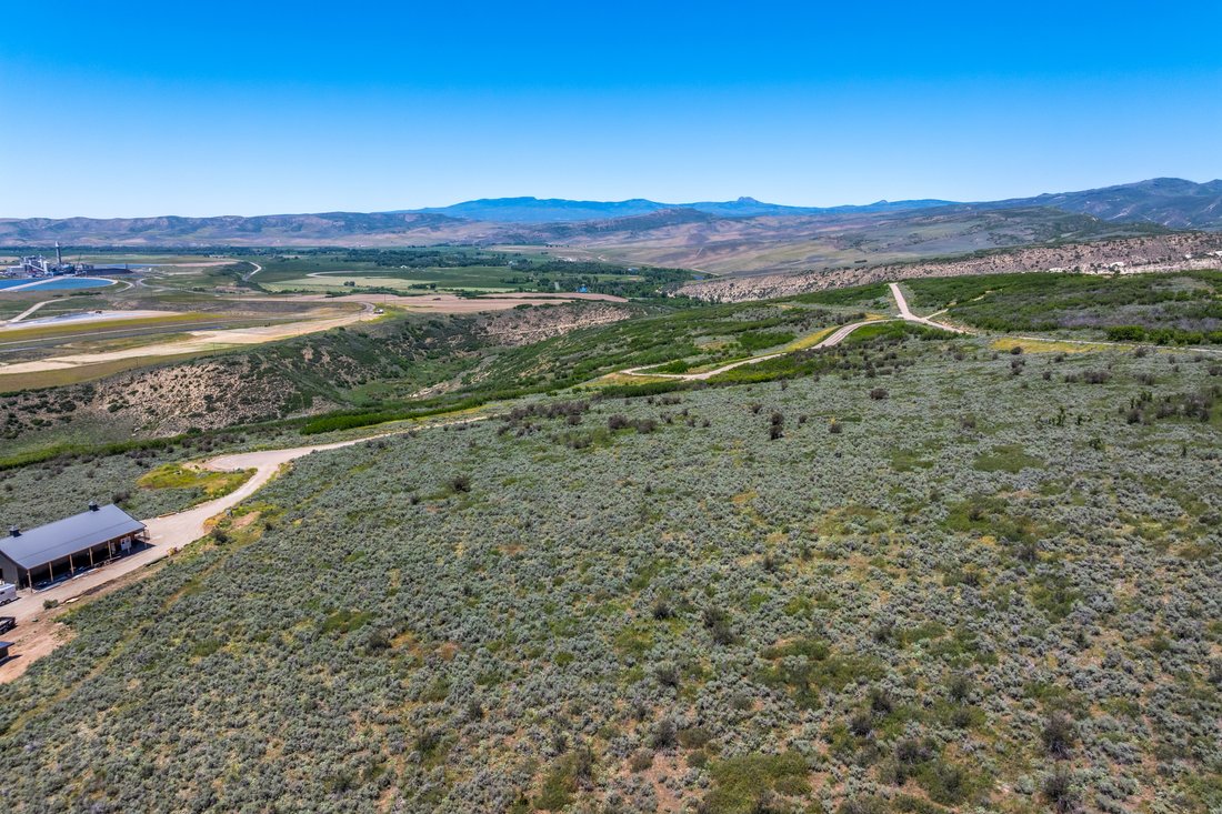 Land in Steamboat Springs, Colorado, United States 3 - 18248412