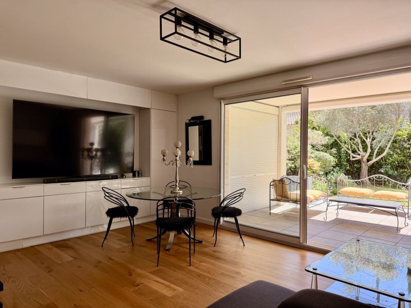 Apartment in Pointe Rouge, 8e Arrondissement, Marseille 2 - 18248457