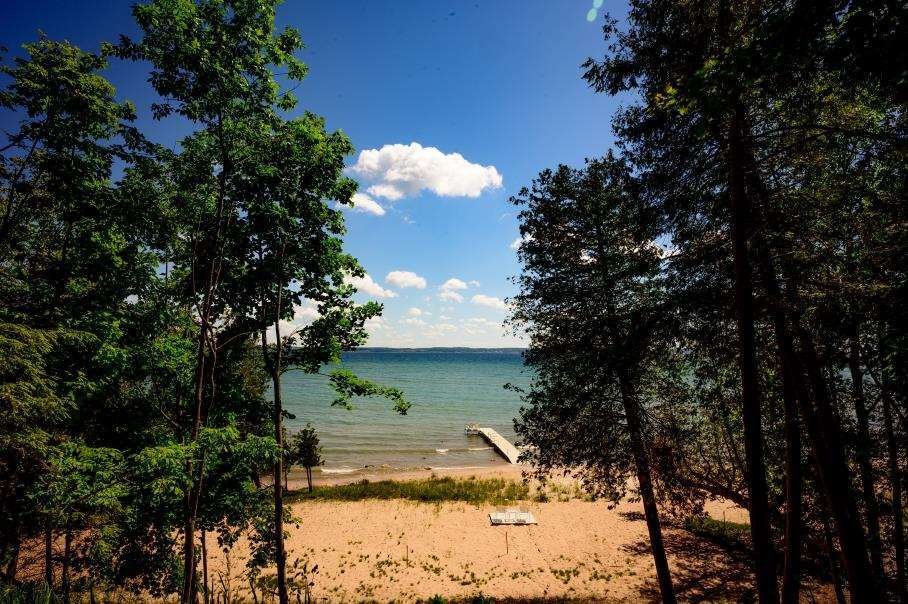 Land in Wequetonsing, Michigan, United States 5 - 18248857