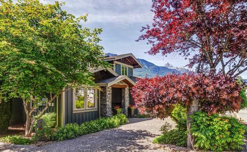 House in Squamish, British Columbia, Canada 1