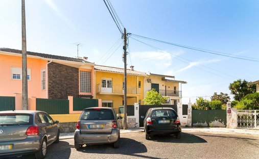Villa in Porto Salvo, Lissabon, Portugal 1