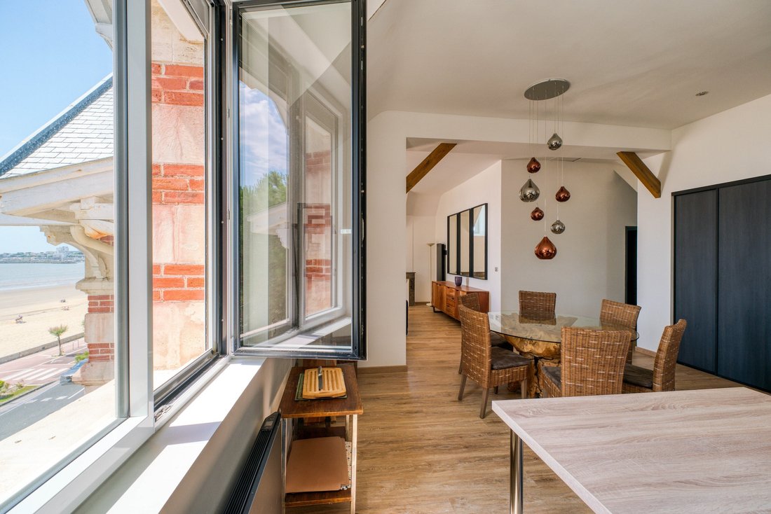 Apartment in Zone Industrielle et Commerciale, Royan, France 5 - 18248704