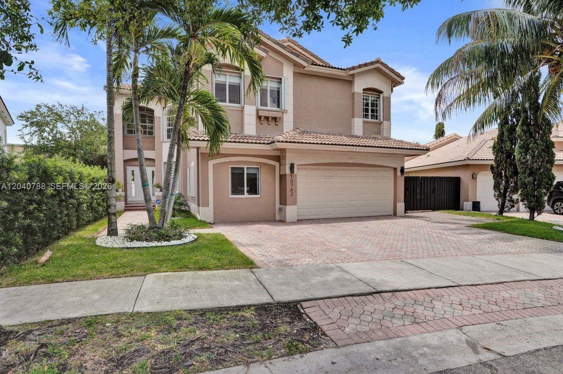 House in Doral, Florida, United States 1 - 18248938