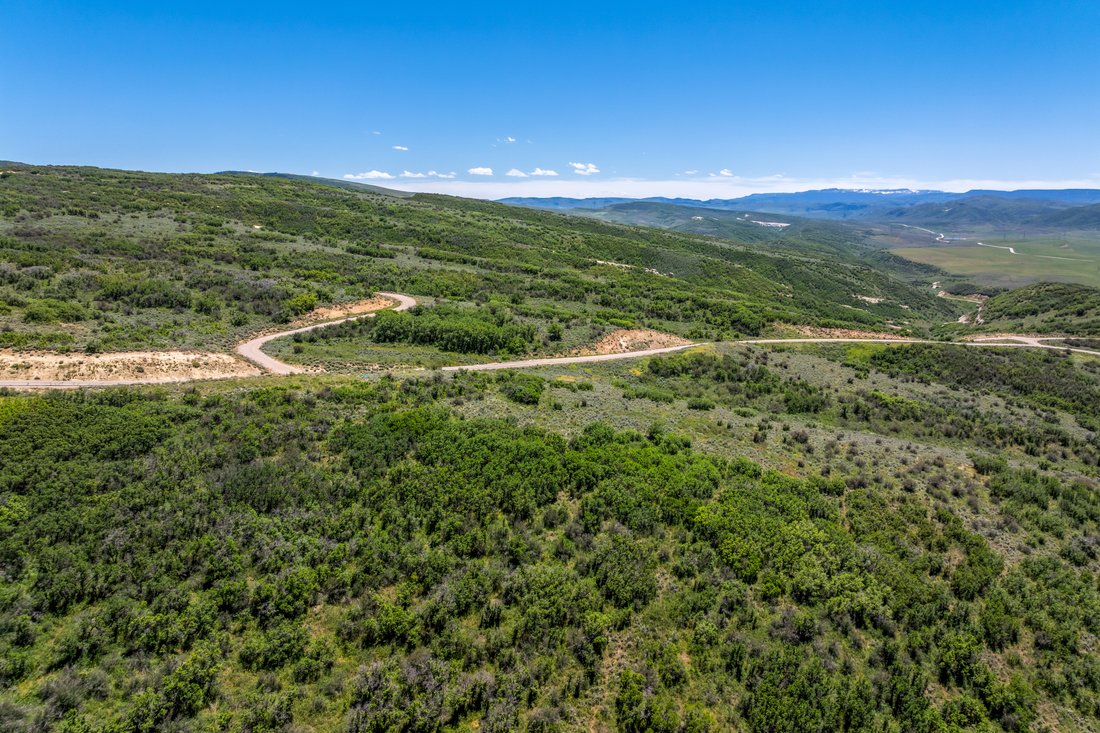 Land in Steamboat Springs, Colorado, United States 1 - 18248412