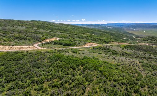 Land in Steamboat Springs, Colorado, United States 1